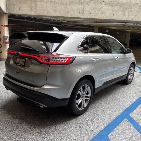 2016 Ford Edge Titanium