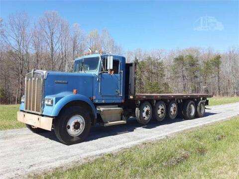 1999 Kenworth W900 for sale at Vehicle Network - Allied Truck and Trailer Sales in Madison NC