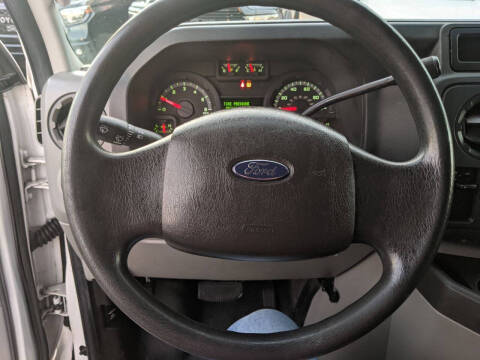 2009 Ford E-Series E-250