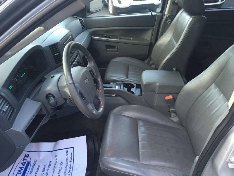 2005 Jeep Grand Cherokee Laredo