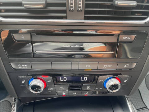 2015 Audi SQ5 3.0T quattro Premium Plus