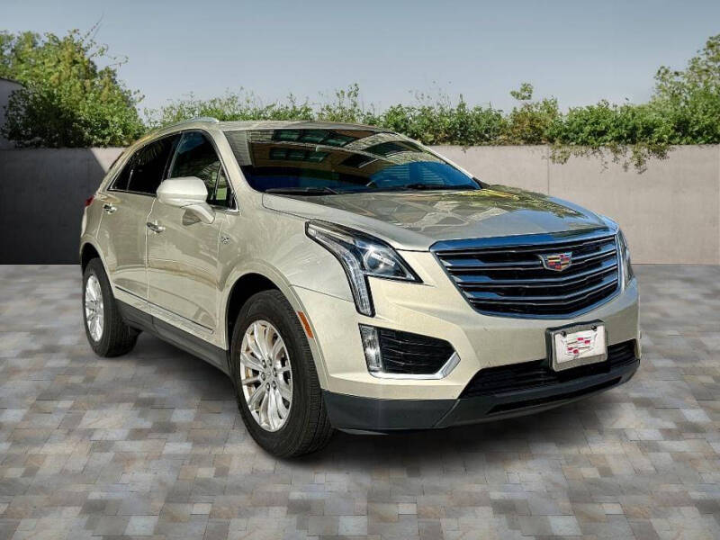 2017 Cadillac XT5 Base