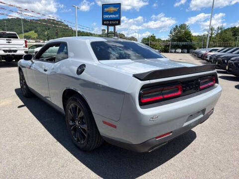 2020 Dodge Challenger SXT