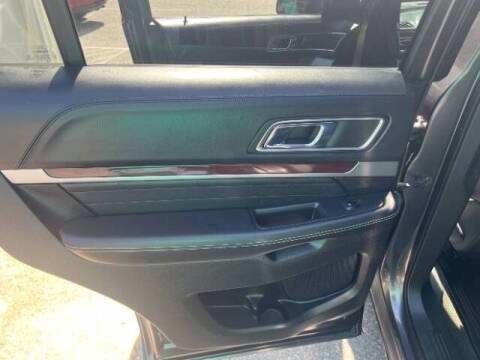 2018 Ford Explorer Platinum