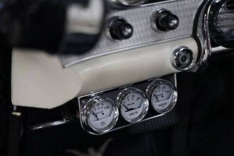 1956 Ford Thunderbird