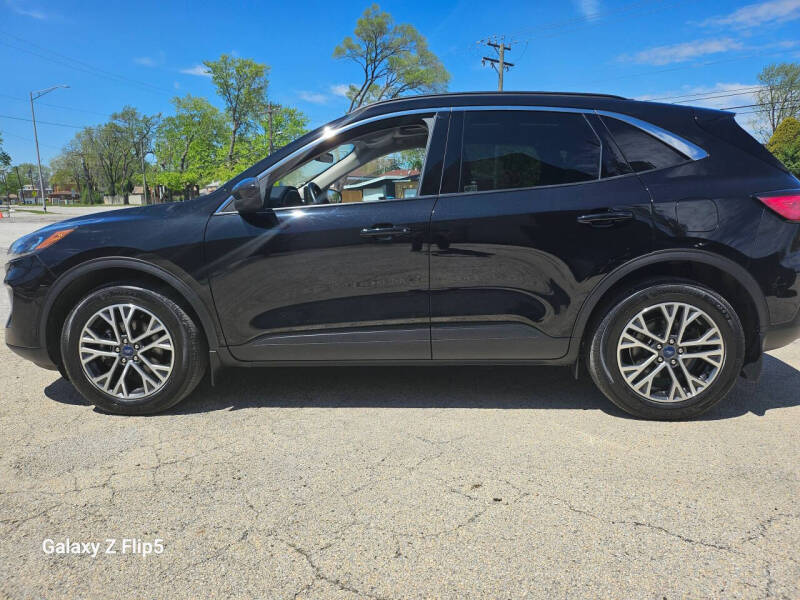 2020 Ford Escape SEL