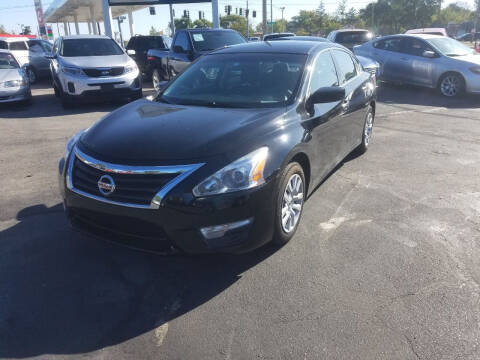 2014 Nissan Altima for sale at Nonstop Motors in Indianapolis IN