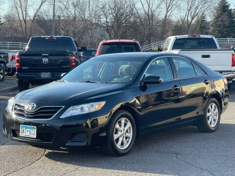 2011 Toyota Camry for sale at North Imports LLC in Burnsville MN