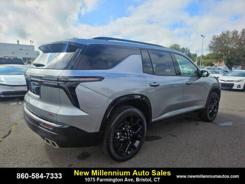 2025 Chevrolet Traverse RS