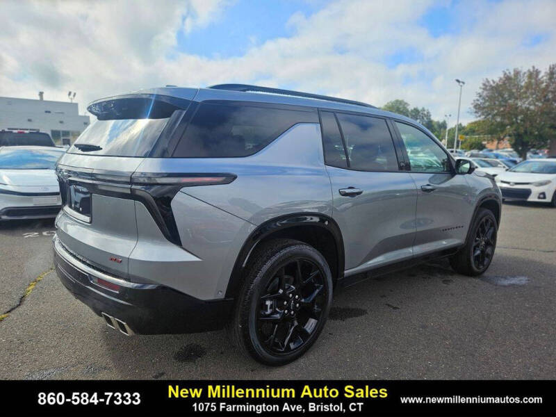 2025 Chevrolet Traverse RS