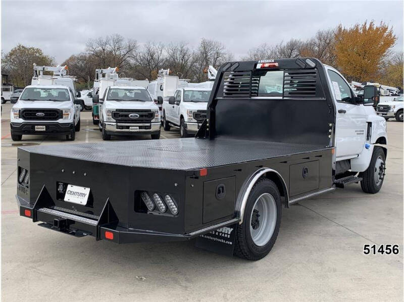 2023 Chevrolet Silverado 5500HD