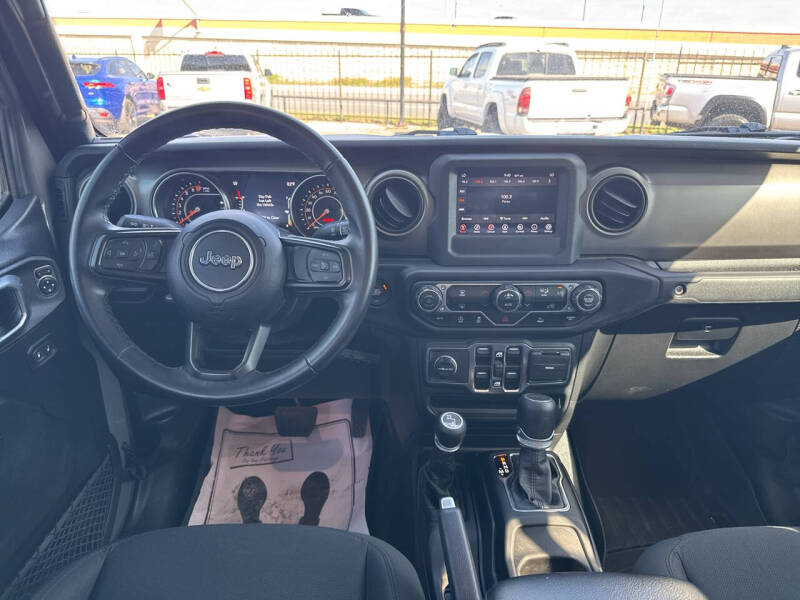 2021 Jeep Gladiator Sport