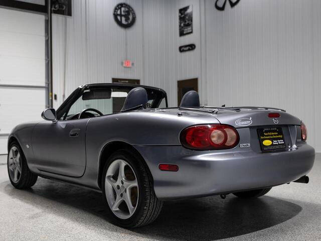 2003 Mazda MX-5 Miata