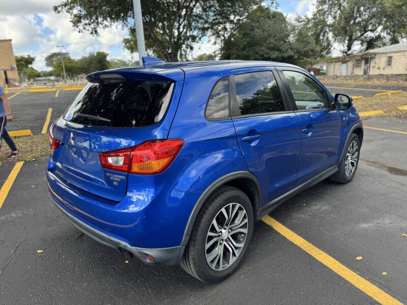 2017 Mitsubishi Outlander Sport 2.4 SE