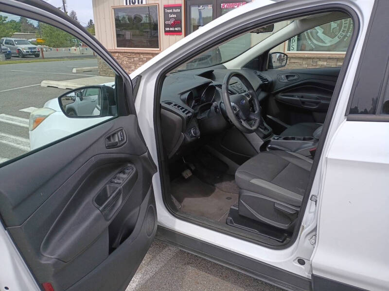 2016 Ford Escape S