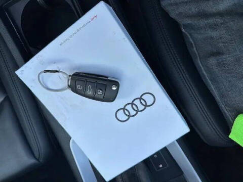 2024 Audi Q3 quattro S line Premium 45 TFSI