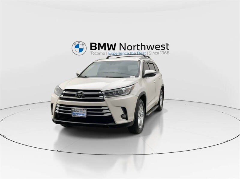 2017 Toyota Highlander