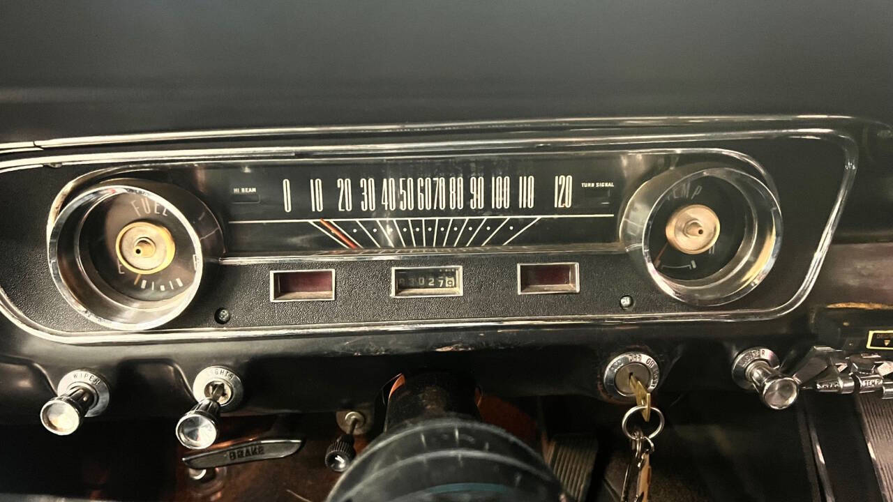 1965 Ford Mustang 33
