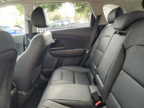 2022 Kia Niro EX Premium