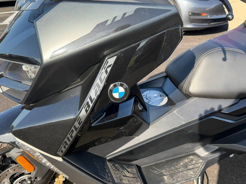 2022 BMW C 400