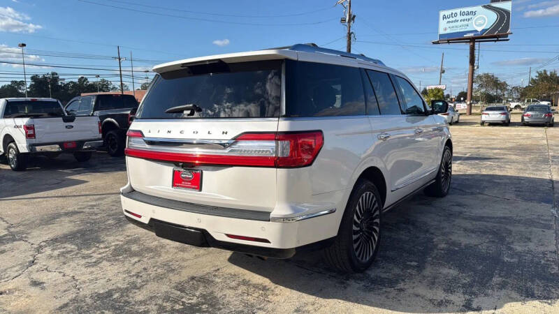 2018 Lincoln Navigator Black Label
