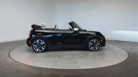 2026 MINI Convertible