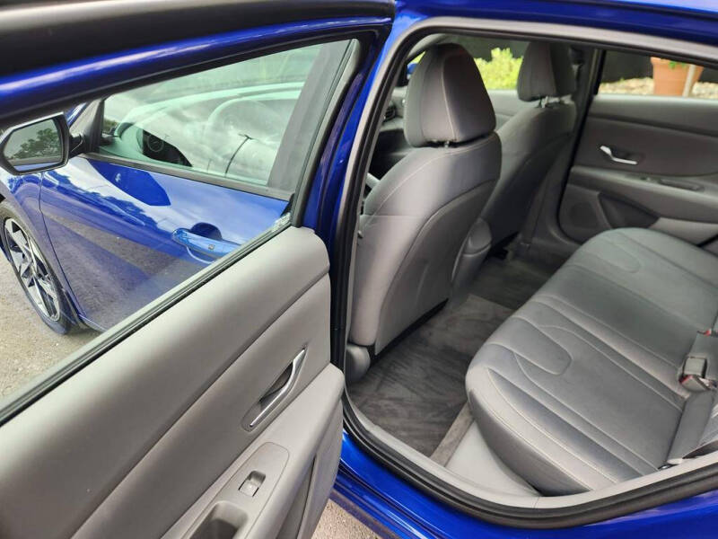 2023 Hyundai Elantra