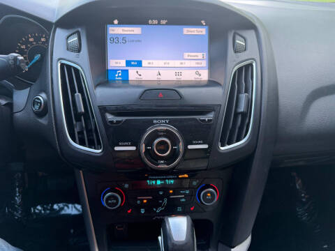 2018 Ford Focus Titanium