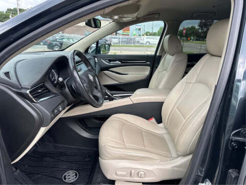 2020 Buick Enclave Essence