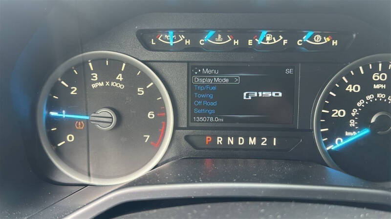 2015 Ford F-150 XLT - Photo 12