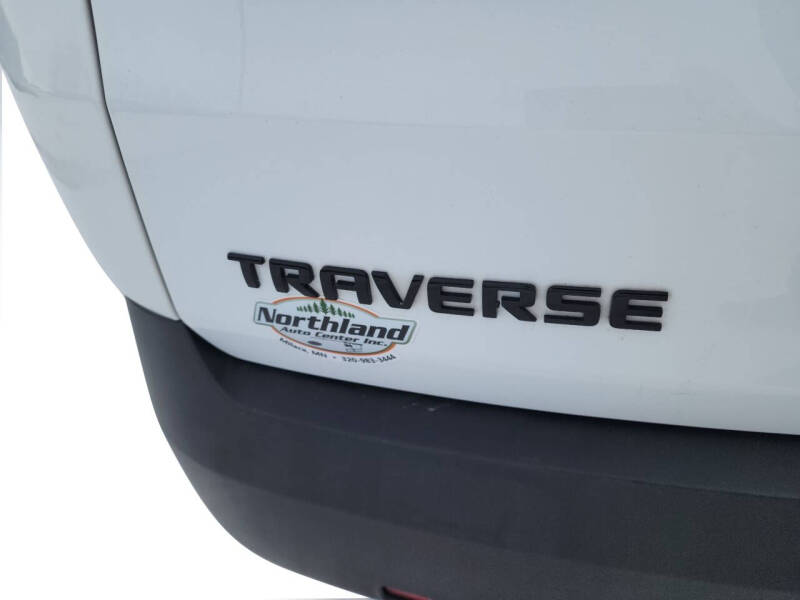 2023 Chevrolet Traverse RS