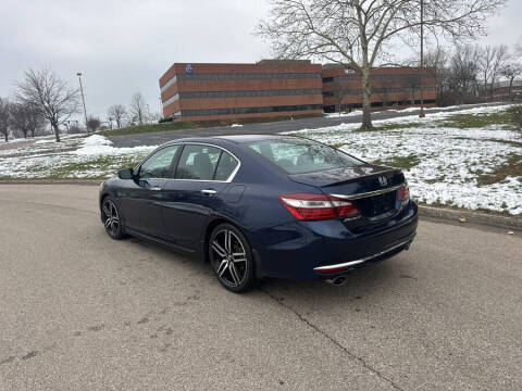 2017 Honda Accord Sport w/Honda Sensing