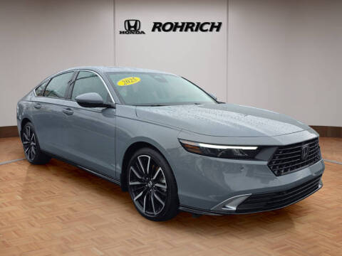 2025 Honda Accord Hybrid Touring