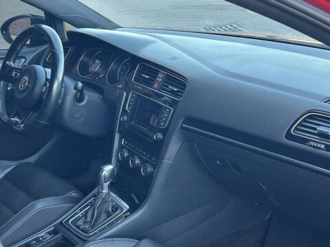 2015 Volkswagen Golf R 4Motion