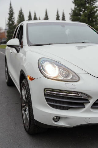 2013 Porsche Cayenne S