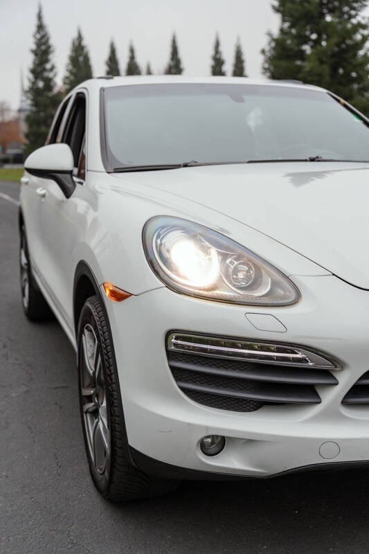 2013 Porsche Cayenne S