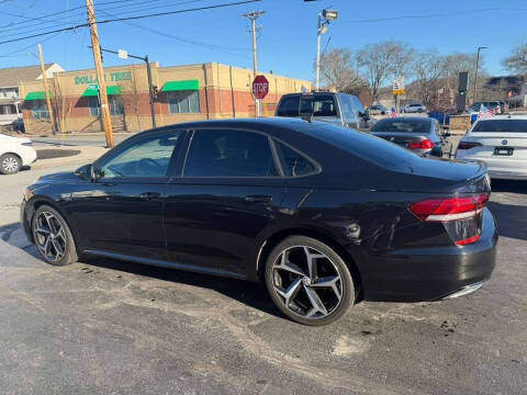 2020 Volkswagen Passat R-Line