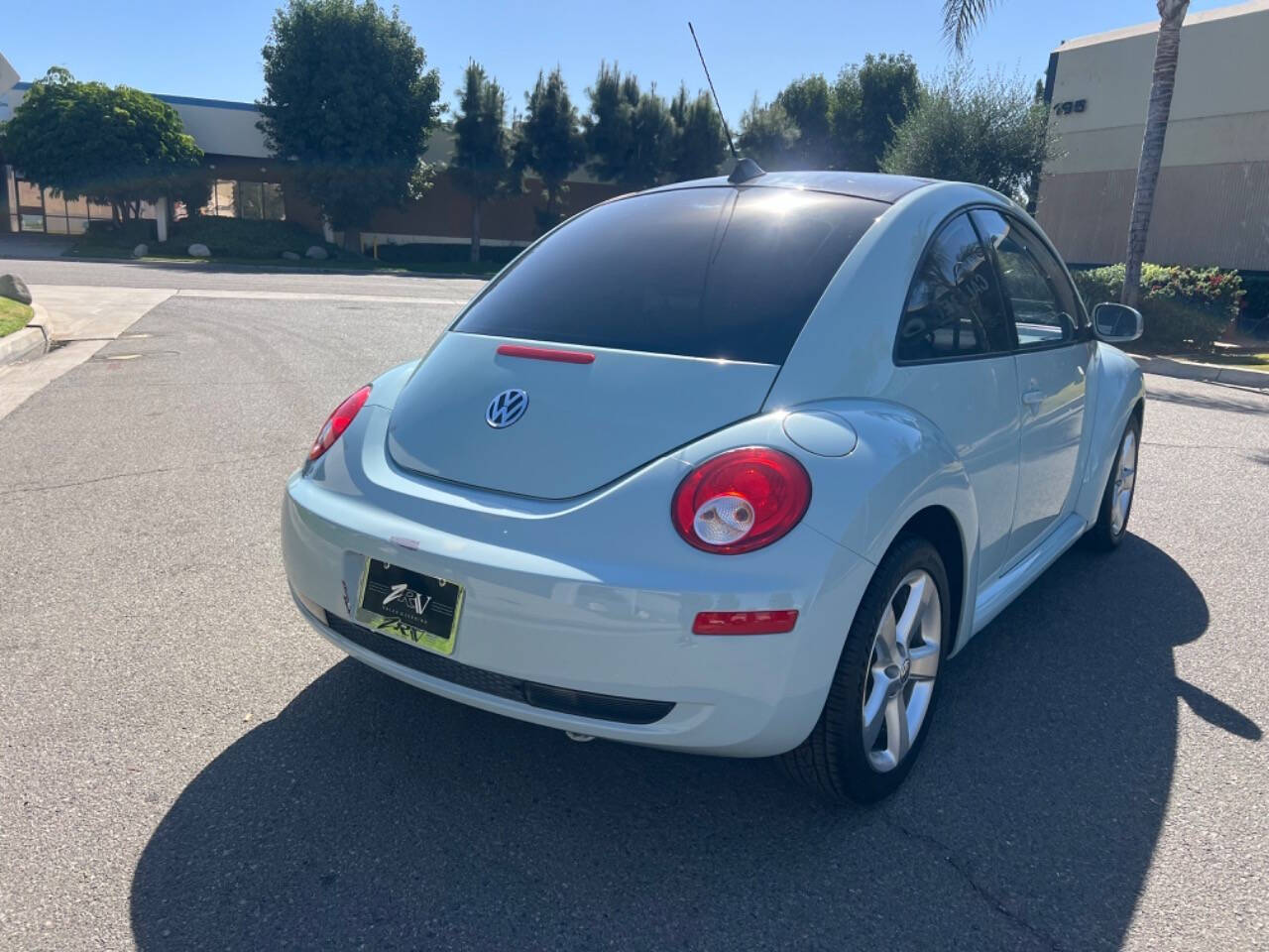 2010 Volkswagen New Beetle for sale at ZRV AUTO INC in Brea, CA