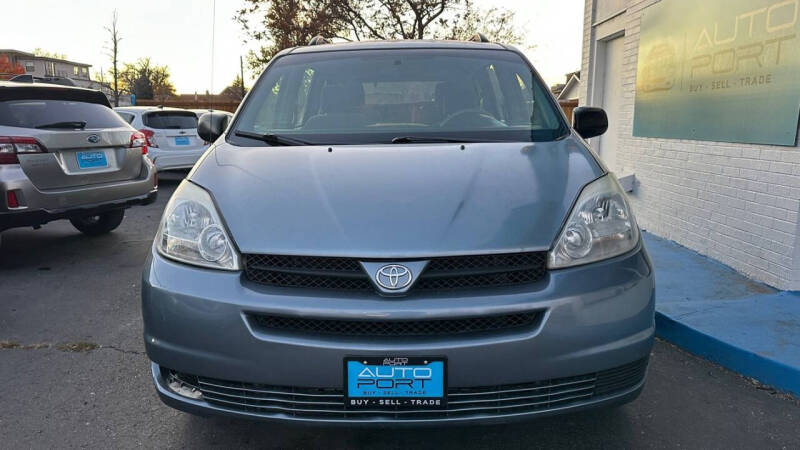 2005 Toyota Sienna