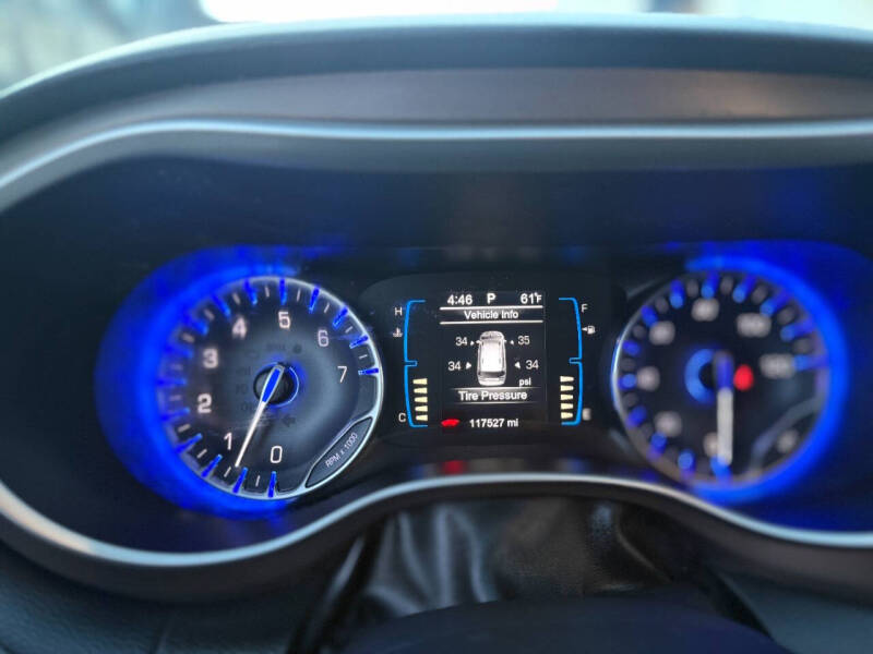 2017 Chrysler Pacifica Touring