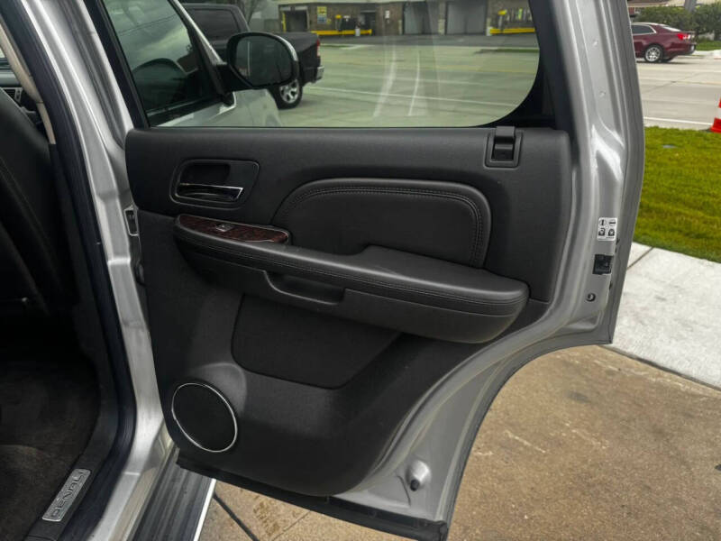 2011 GMC Yukon Denali