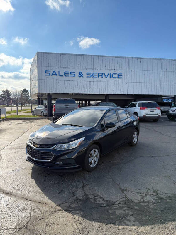 2018 Chevrolet Cruze for sale at Gravity Auto Sales in Eastpointe MI