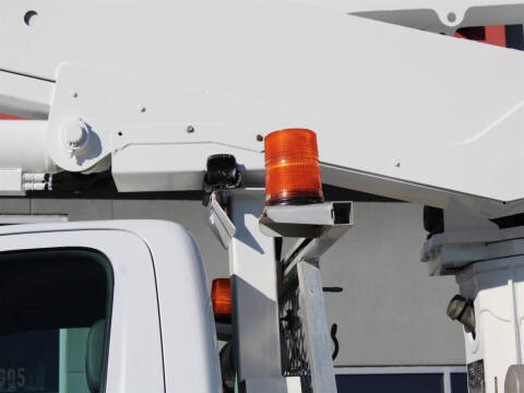 2019 International CV515