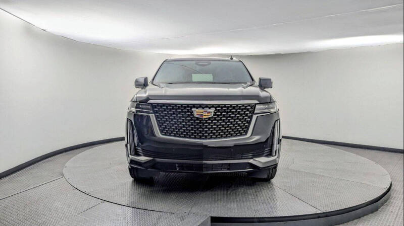 2023 Cadillac Escalade Luxury