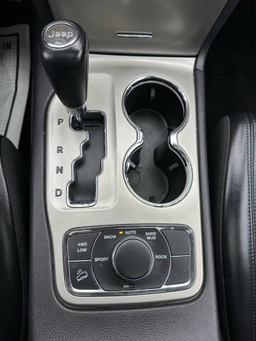 2011 Jeep Grand Cherokee Laredo X