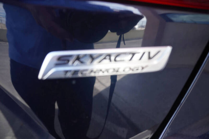 2017 Mazda MAZDA3 Sport