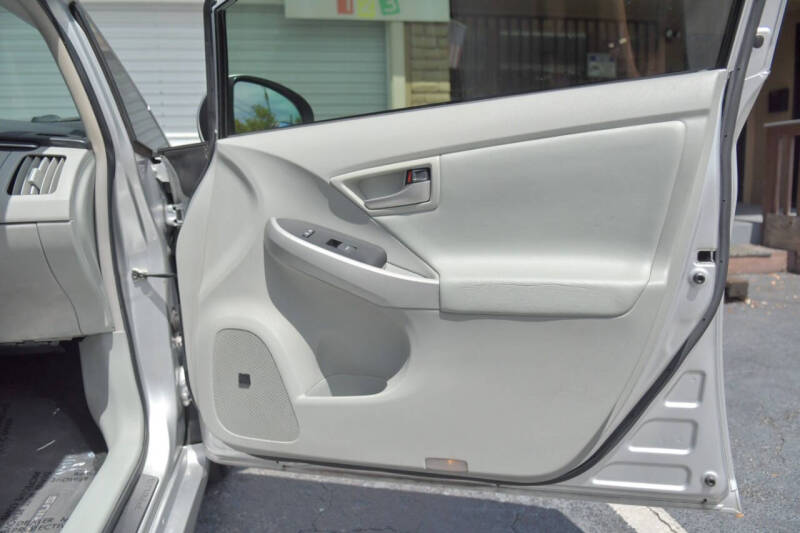 2012 Toyota Prius Three