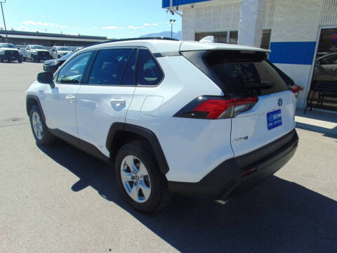 2020 Toyota RAV4 Hybrid LE