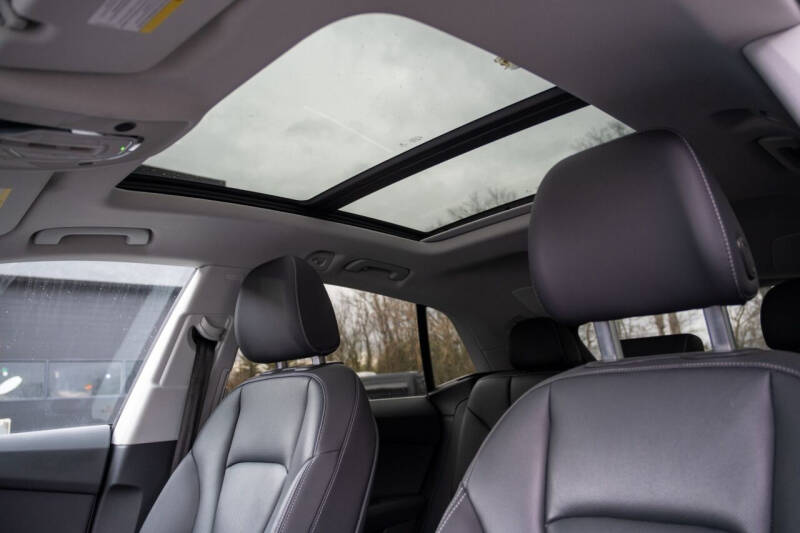 2020 Audi Q8 quattro Premium Plus 55 TFSI