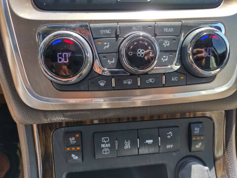 2013 GMC Acadia Denali